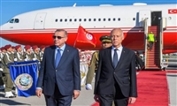 ماذا دار في اللقاء الذي جمع أردوغان والرئيس التونسي حول ليبيا؟