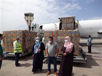 مقدمة من اليونيسيف.. وصول شحنة أدوية لمواجهة كورونا الى مطار عدن