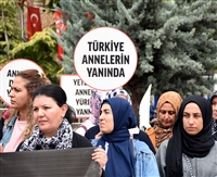 Diyarbakır annelerine 81 ilden destek