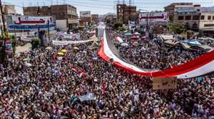 عشر سنوات من الثورة الشبابية.. اليمن ممزق وجائع (ترجمة خاصة)