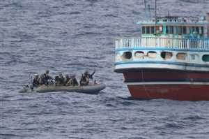 البحرية الأمريكية تعلن ضبط شحنة مخدرات قبالة السواحل اليمنية