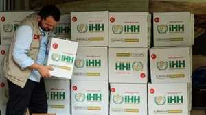 "الإغاثة التركية" توزع 200 سلة غذائية بالمهرة