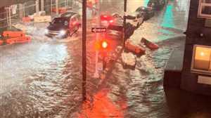 مقتل 7 أمريكيين بسبب الفيضانات والسلطات تعلن حالة الطوارئ