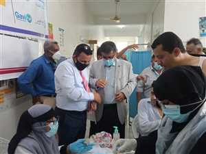 انطلاق حملة التحصين الوقائية ضد فيروس كورونا في عدن