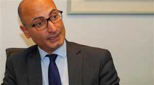 السفير الفرنسي يدين اعدام المليشيات لـ9 يمنيين ويقول إنها ضد حقوق الإنسان
