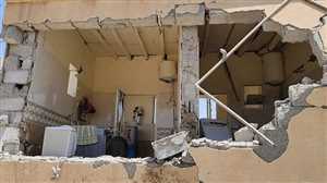 مليشيات الحوثي تقصف منزل محافظ مأرب اللواء سلطان العرادة بصواريخ بالستية
