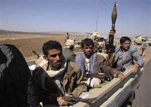 تقدم الجيش باتجاه محافظة إب يرعب الحوثيين ويدفعهم لاستحداث مواقع عسكرية غرب المحافظة