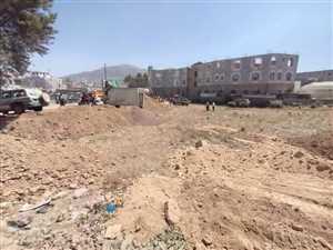 في واحدة من أكبر عمليات النهب.. مليشيا الحوثي تسطو على أرضية قيمتها أكثر من 5 مليار ريال في إب