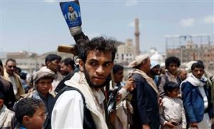 قيادي حوثي يحاول اختطاف طفلة في الصف الثالث الابتدائي متوعداً بكسر يدها (وثيقة)