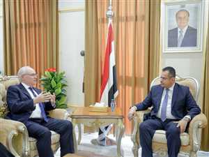 Yemen Başbakanı Abdulmelik: Riyad görüşmeleri barış için bir umut