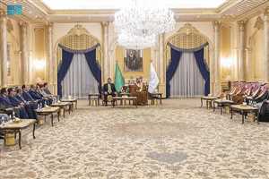 رئيس وأعضاء مجلس الوزراء يلتقون نائب وزير الدفاع السعودية