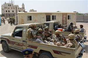 وصول قوة عسكرية إلى "أحور" لتأمين الشريط الساحلي