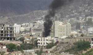مقتل جندي وإصابة آخر بقصف مدفعي شنته مليشيات الحوثي غربي تعز
