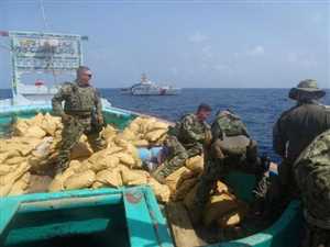 احباط محاولة تهريب شحنة هرويين عبر سفينة صيد في خليج عمان