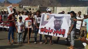 رغم شهادة المتهمين عليه.. محكمة في عدن تبرأ المحرّض الرئيس في مقتل الشيخ "الراوي" وتقضي بإعدام 3 اخرين