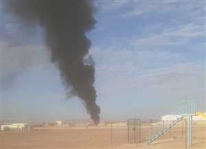 اندلاع حريق هائل في محطة وقود بمحافظة مارب (فيديو)