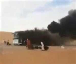 ميليشيا الحوثي تستهدف حافلة نقل ركاب جماعي في صحراء الجوف