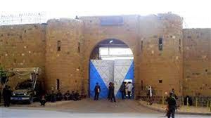 احتجاجاً على استمرار اعتقالهم.. عشرات المعتقلين يواصلون اضرابهم في سجن خاضع لمليشيات الحوثي بصنعاء