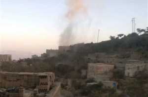 مليشيات الحوثي تحرق منزل احد المواطنين جنوب محافظة تعز