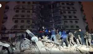 خلف مئات القتلى وآلاف الجرحى.. زلزال بقوة 7.4 يضرب تركيا وسوريا