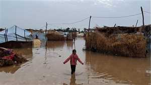 Yemen Acil Durum Komitesi, Marib kentindeki sağanak yağışların zararını  hafifletme planını görüşüyor