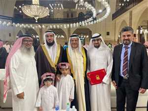 متسابق يمني يحصد المركز الأول في مسابقة القرآن الكريم في البحرين