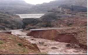 Yemen’de aşırı yağışlar sebebiyle baraj çöktü