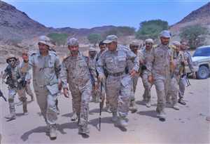 رئيس هيئة الأركان يتفقد قوات الجيش الوطني بمحافظة مأرب