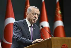 Erdoğan: Önceliklerimizin başında darbe anayasasından kurtulmak var
