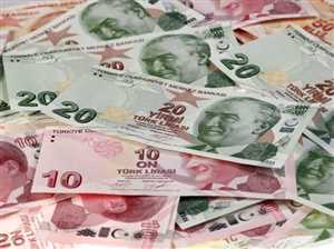 البنك المركزي التركي يبدأ بالتخلي عن خطة الودائع المحمية