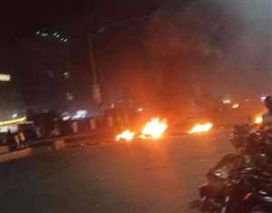 مليشيات الانتقالي تفتح النار على المحتجين في عدن وسقوط إصابات