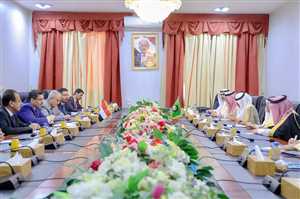 انعقاد جلسة مباحثات يمنية خليجية في عدن