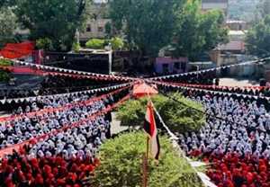 مليشيات الحوثي تواصل منع مدارس محافظة إب من إقامة أنشطة تتناول ثورة 26 سبتمبر
