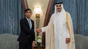 أمير قطر يلتقي رئيس الوزراء البريطاني ريشي سوناك في الرياض