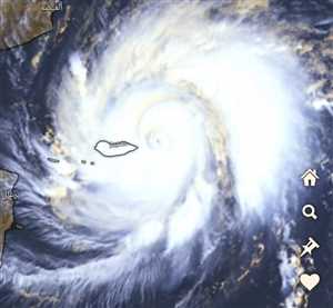 تأثيرات إعصار "تيج" تقترب من محافظة المهرة وسيول جارفة في سقطرى تأثرا بالإعصار