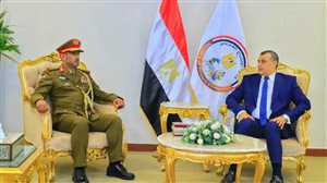 مباحثات يمنية مصرية لتعزيز التعاون الامني في مياه البحر الأحمر