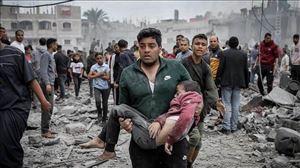 20 مجزرة خلال ساعات.. وحصيلة العدوان الصهيوني على غزة ترتفع إلى 17700 شهيد