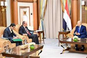 العليمي يستعرض مع السفير المصري مستجدات الوضع اليمني