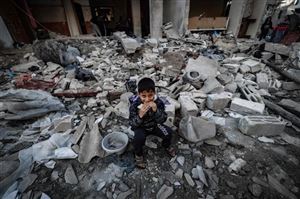 صحيفة الغارديان البريطانية تكشف بالأرقام حجم المأساة في غزة