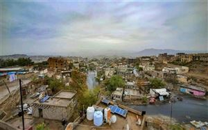 مليشيات الحوثي تستهدف مواقع الجيش بمحافظة تعز