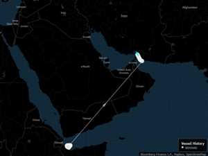 تدعم هجمات الحوثيين.. وكالة امريكية تكشف عن مغادرة سفينة تجسس إيرانية موقعها قرب اليمن