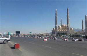 شاهد بالصورة.. الحوثي ينشر بلاطجته في ميدان السبعين قبيل ساعات من بدء فعاليات الاحتفالات بعيد الثورة