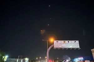 قيادي حوثي يؤيد الهجوم الإيراني على قاعدة العديد ويصفه بـ"الضربة المباركة"