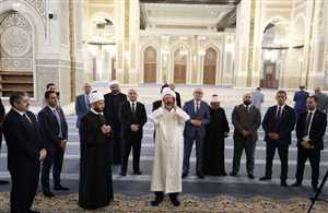 Ali Erbaş Calls the Adhan in Cairo’s Grand Mosque: A Historic Spiritual Moment Between Egypt and Turkey