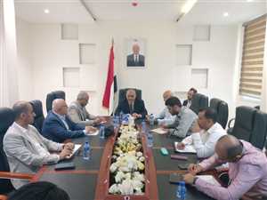 من قطاع الاتصالات.. الحكومة توجه ضربة اقتصادية جديدة للحوثيين!