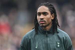 جيد سبينس يصبح أول لاعب مسلم يمثل منتخب إنجلترا في تاريخ كرة القدم