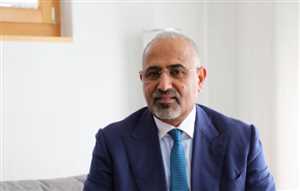 في تصريحات غريبة.. الزبيدي يلوّح بضم هذه المحافظات الشمالية إلى ما أسماها بدولة "الجنوب العربي"