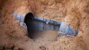 150 مقاتلًا فلسطينيًا محاصرين  داخل نفق ...أزمة أنفاق رفح تفجر انقسامات داخل القيادة الإسرائيلية