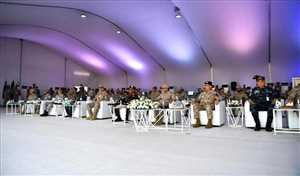 اختتام مناورات "الموج الأحمر 8" في جدة بمشاركة اليمن ودول عربية.. تدريبات مكثفة على مكافحة الغواصات والتهديدات غير النظامية