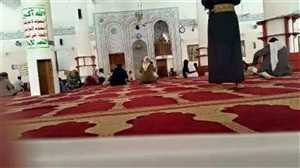 إب تشتعل بالغضب.. الحوثيون يمنعون خطباء الجمعة ويجبرون عشرات القرى على أداء صلاة الظهر